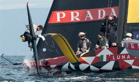 INEOS BRITANNIA AND LUNA ROSSA PRADA PIRELLI FACE .